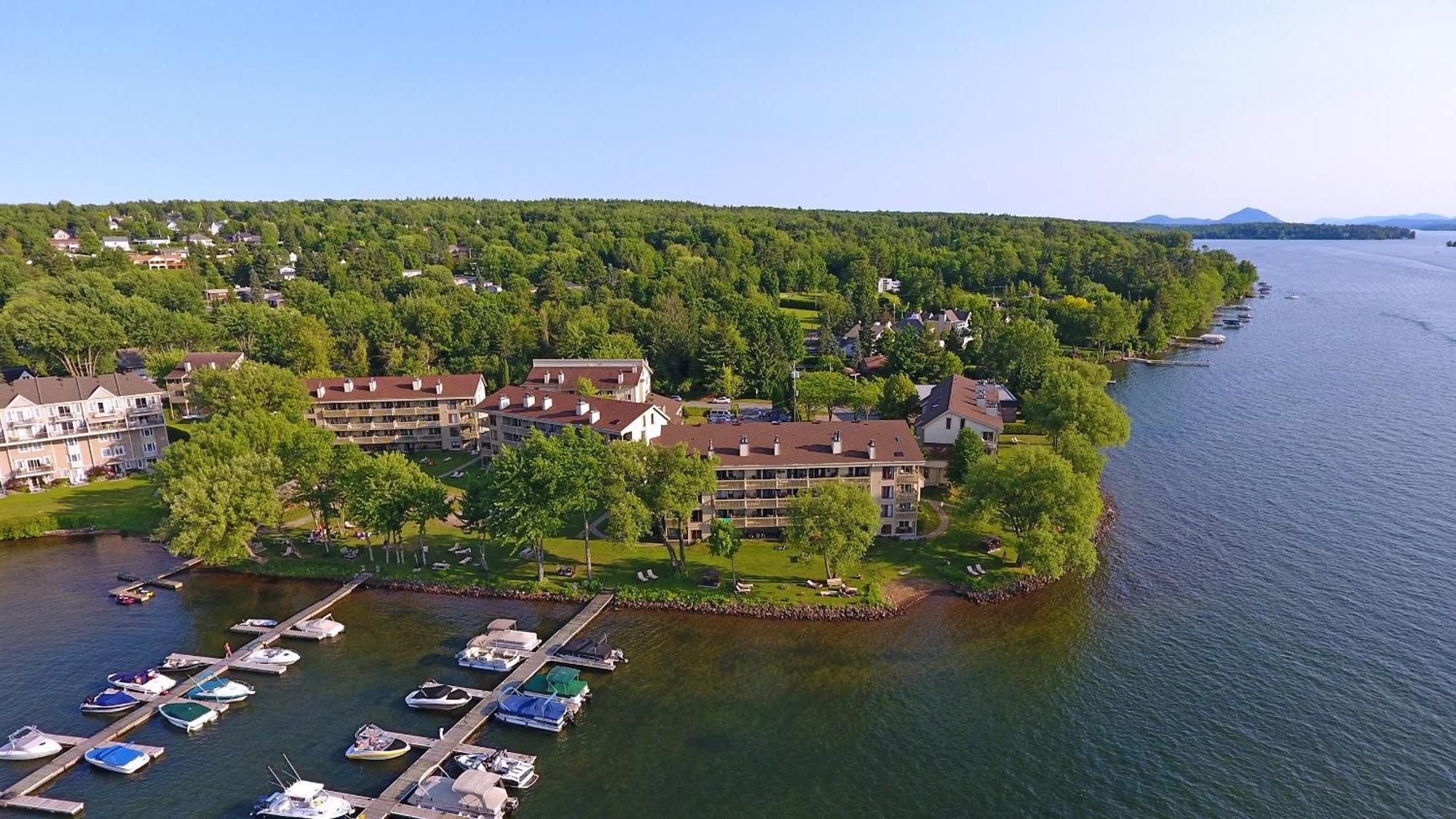 Condos Memphremagog Exteriör bild